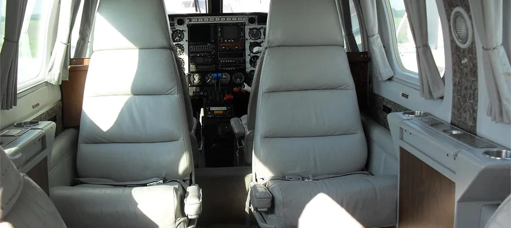 1973-piper-pressurized-navajo-slide-2.jpg