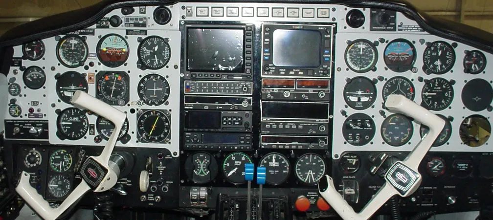 1973-piper-pressurized-navajo-slide-3.jpg