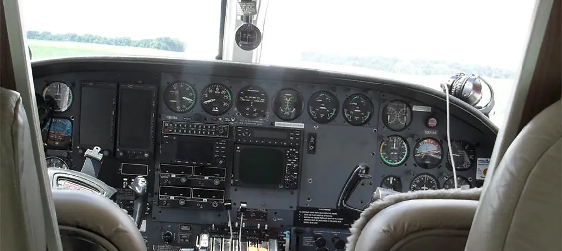 1979-cessna-c-414a-slide-2.jpg