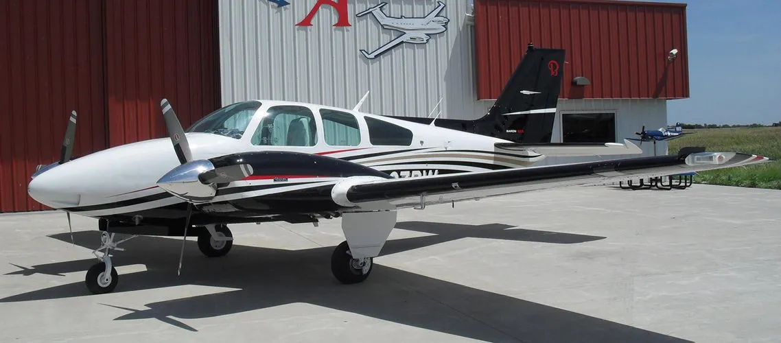 1980-beechcraft-b55-baron-slide-1.jpg