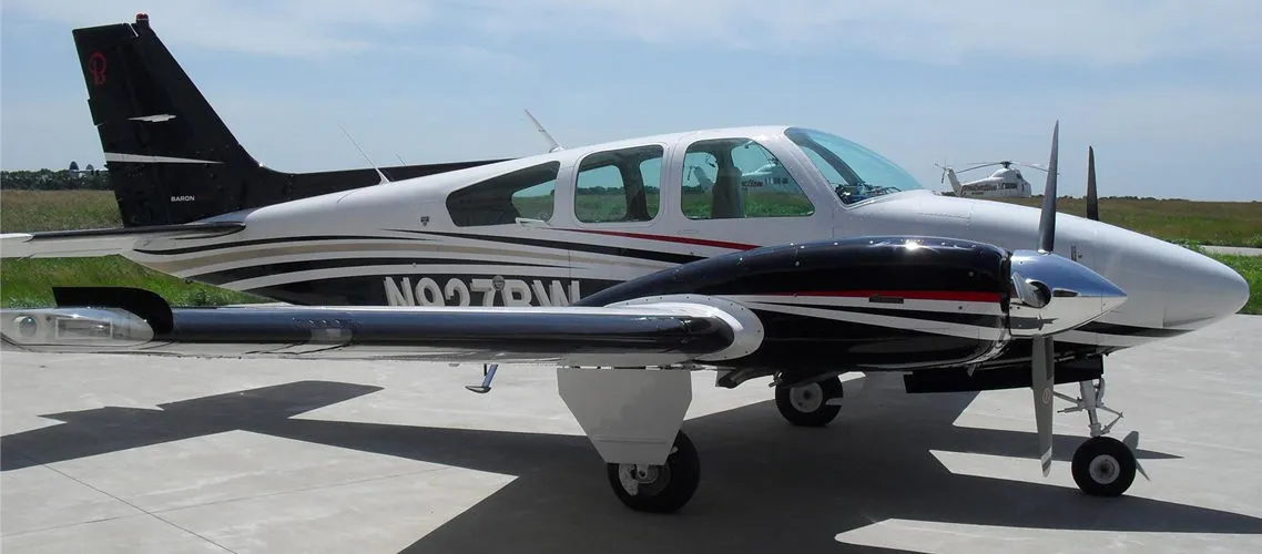 1980-beechcraft-b55-baron-slide-3.jpg