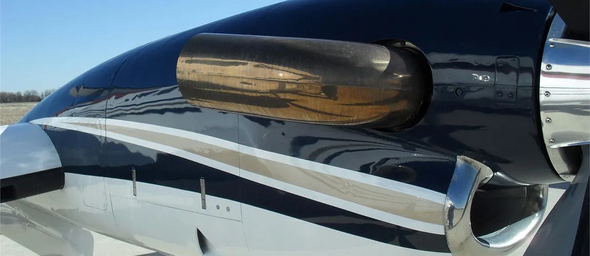 1980-beechcraft-king-air-200-slide-3.jpg