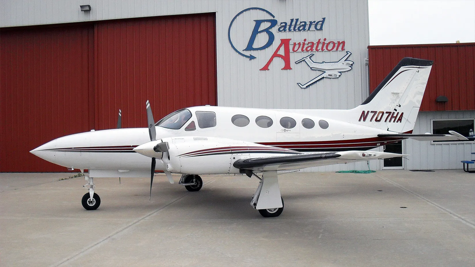 1981-cessna-c-421c-golden-eagle-slide-1.jpg