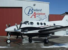 /wp-content/uploads/2022/05/1982-beechcraft-king-air-f90-2-thumb.jpgAlt
