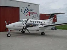 /wp-content/uploads/2022/05/1985-beechcraft-king-air-300-thumb.jpgAlt