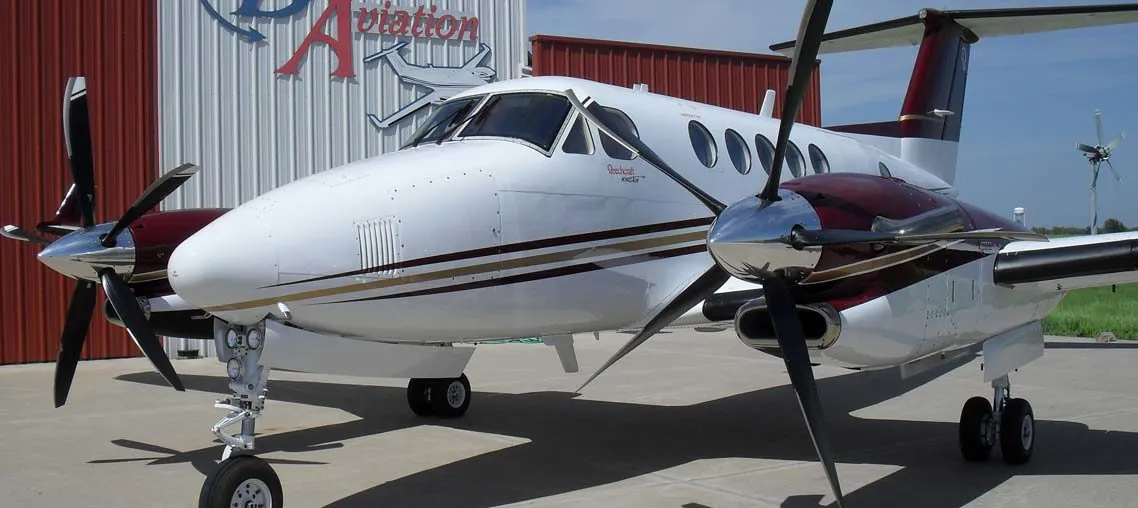 1987-beechcraft-king-air-300-1-slide-4.jpg