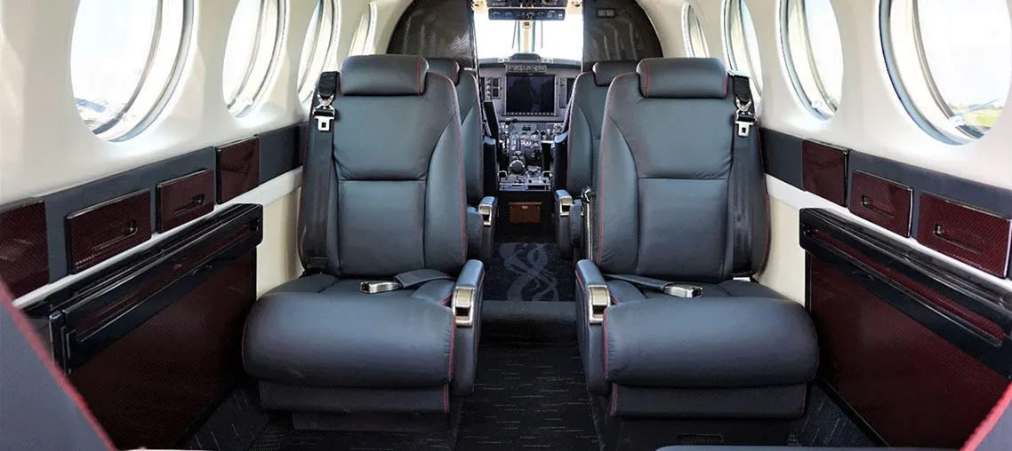 1989-beechcraft-king-air-300-1-slide-4.jpg