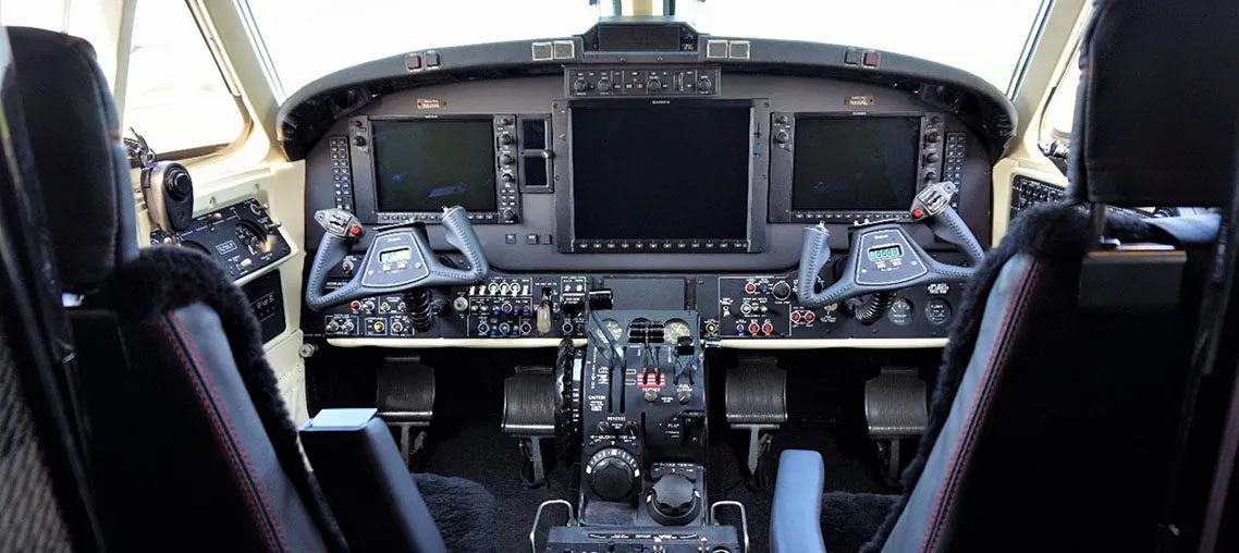 1989-beechcraft-king-air-300-1-slide-7.jpg