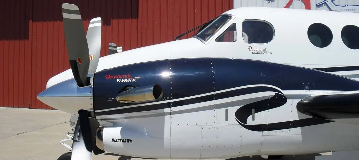1995-beechcraft-king-air-c90b-slide-5.jpg