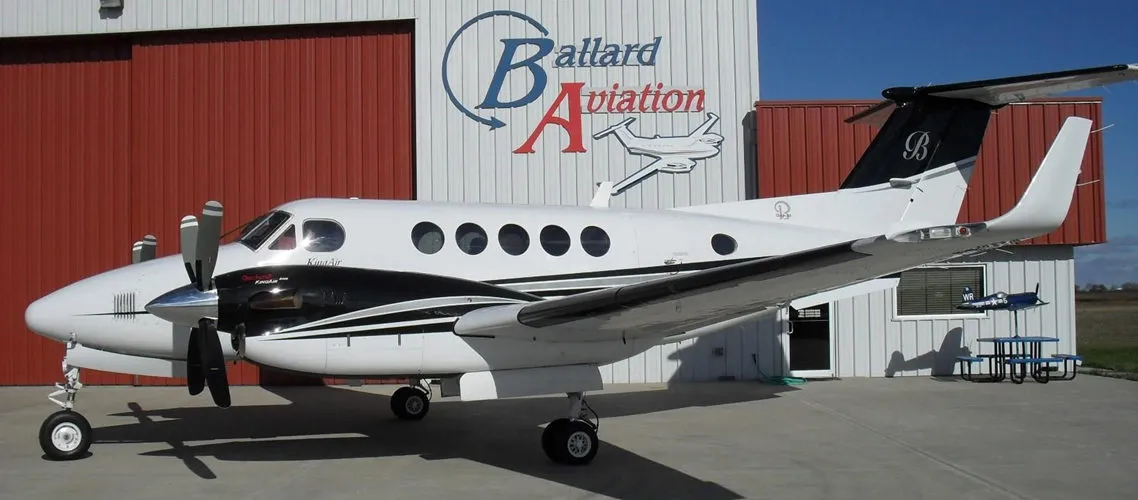 1997-beechcraft-king-air-b200-3-slide-1.jpg