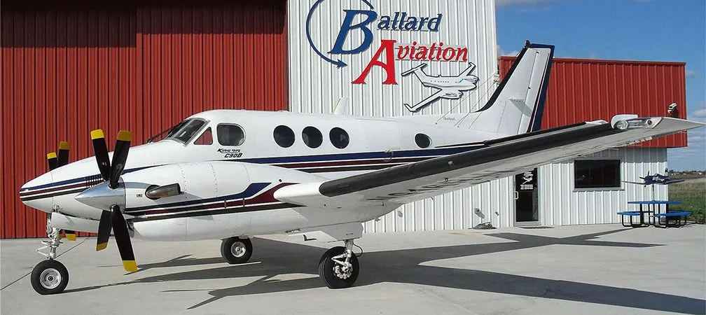 1997-beechcraft-king-air-c90b-1-slide-1.jpg