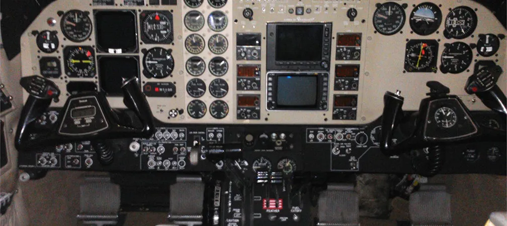 1997-beechcraft-king-air-c90b-1-slide-6.jpg
