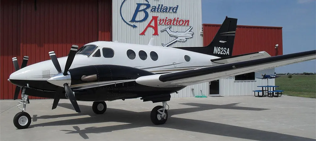 1997-beechcraft-king-air-c90b-4-slide-1.jpg