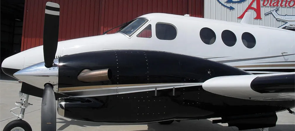 1997-beechcraft-king-air-c90b-4-slide-5.jpg