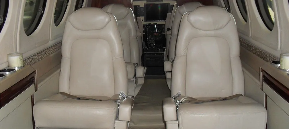 1998-beechcraft-king-air-b200-1-slide-3.jpg