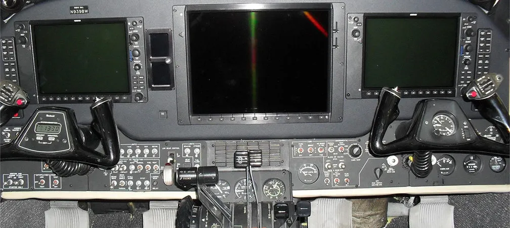 1998-beechcraft-king-air-b200-2-slide-2.jpg