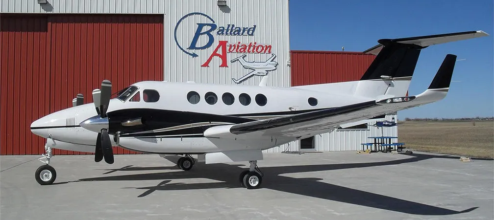 1998-beechcraft-king-air-b200-4-slide-1.jpg