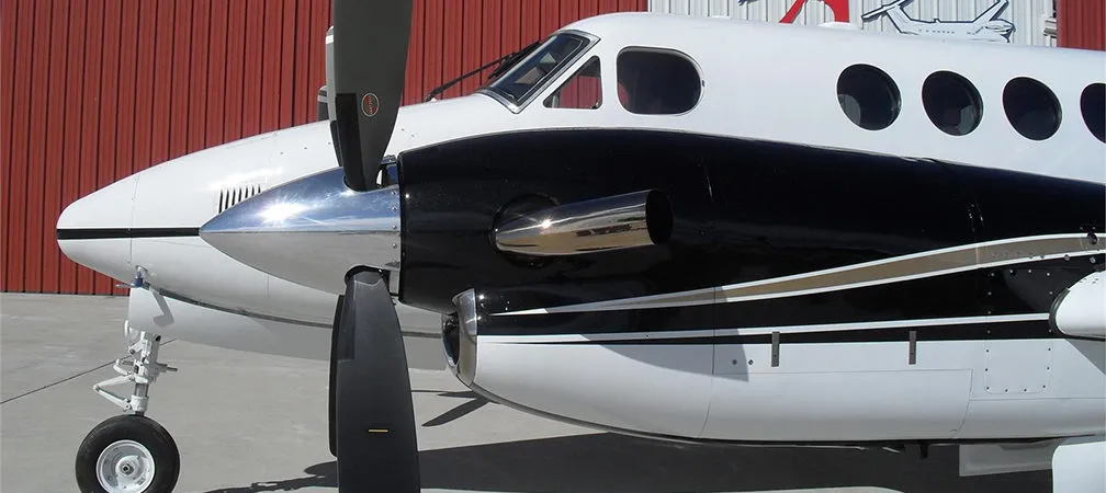 1998-beechcraft-king-air-b200-4-slide-4.jpg