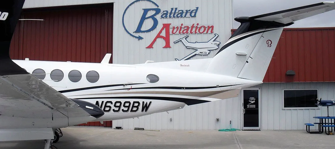 1999-beechcraft-king-air-b200-3-slide-3.jpg