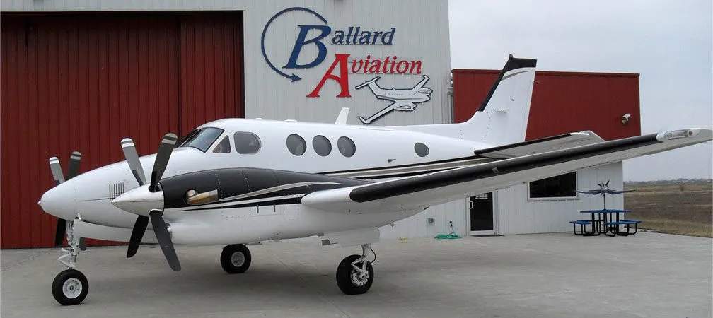 2001-beechcraft-king-air-c90b-2-slide-1.jpg