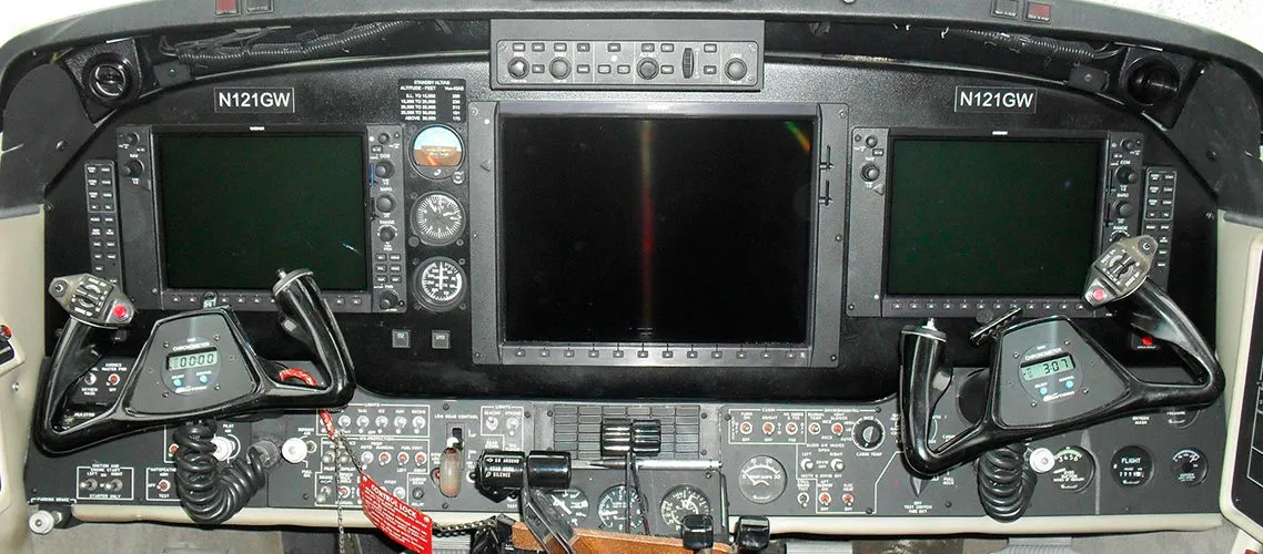 2002-beechcraft-king-air-b200-1-slide-3.jpg