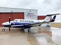 /wp-content/uploads/2022/05/2003-BEECHCRAFT-KING-AIR-350-1.jpgAlt
