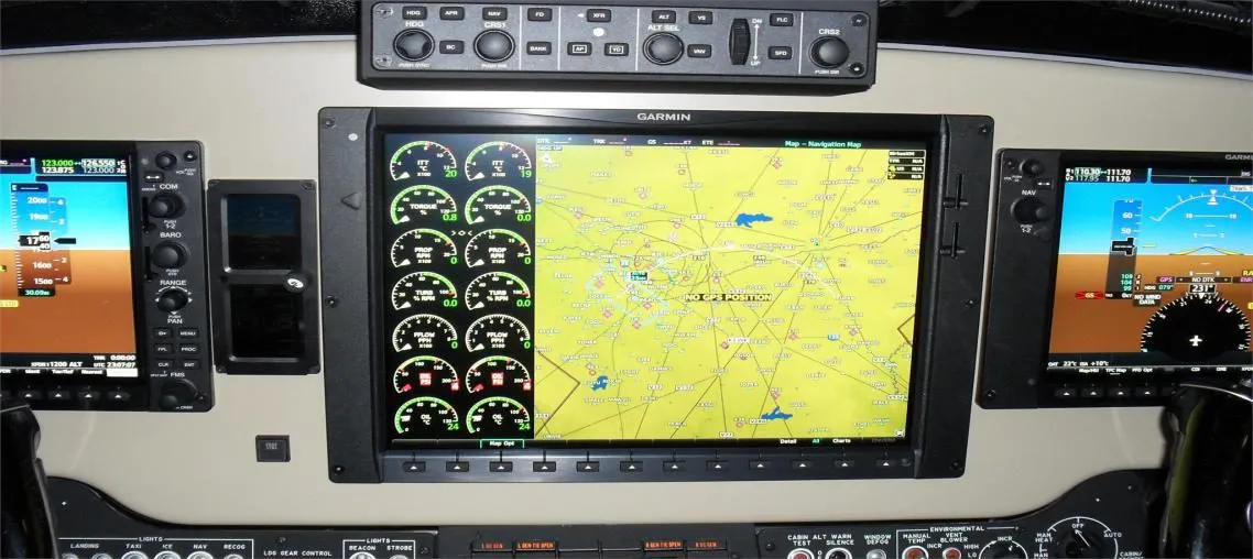 2003-beechcraft-king-air-350-2-slide-4.jpg