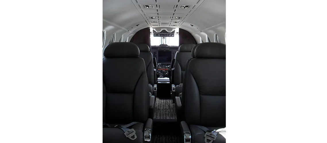 2004-beechcraft-king-air-350-1-slide-5.jpg