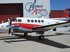/wp-content/uploads/2022/05/2004-BEECHCRAFT-KING-AIR-B200-thumbs.jpgAlt