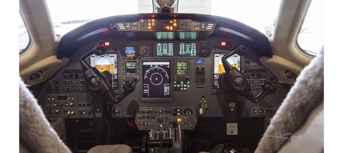 2006-cessna-citation-xls-panel.jpg