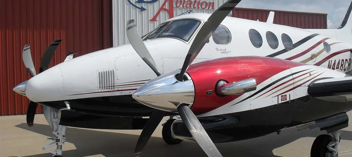 2013-beechcraft-king-air-c90gtx-slide-2.jpg
